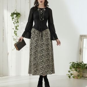 Vintage Dark Floral Whimsygoth Black and Cream Floral Maxi Skirt With Slit